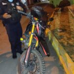 Una motocicleta y una camioneta usaron los asesinos capturados.
