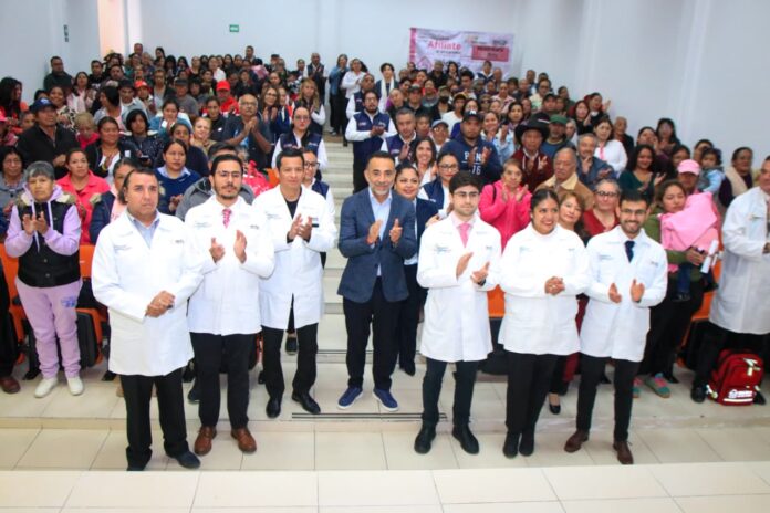 Agregan atención de especialistas al programa de Metepec, Médico en tu Casa 4-11-25