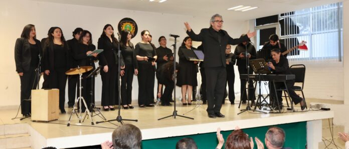 “Ecos de Navidad”, Concierto a cargo del Coro Universitario de la Autónoma mexiquense, en el CU Texcoco
