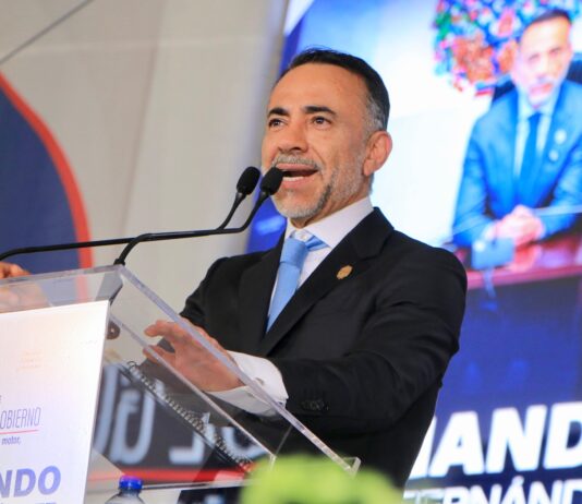 LA UNIDAD ES UNA CONDICIÓN; SE CUMPLE PARA EL AVANCE DEL MUNICIPIO DE METEPEC; FERNANDO FLORES FERNÁNDEZ