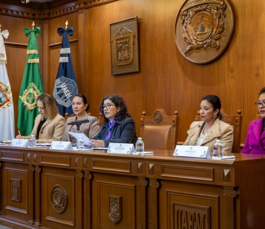 Diálogo y consenso, ejes de la revisión salarial 2026 en la UAEMéx: rectora Paty Zarza