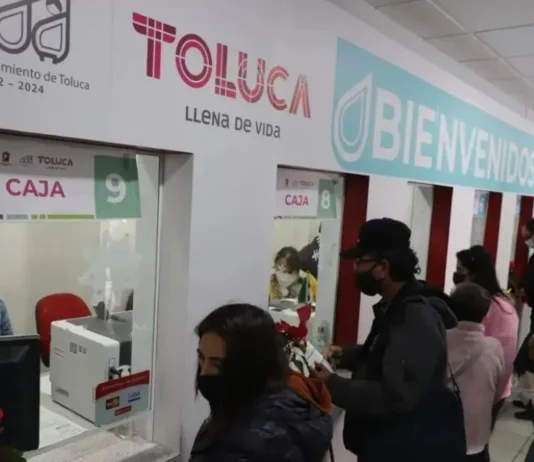 Desperdicio de agua en Toluca / Maullidos Urbanos