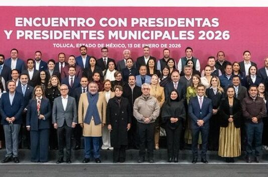 Gobernadora Delfina Gómez convoca a Presidentes Municipales, Diputados Locales y Federales del EdoMéx; llama a la gobernabilidad y a la coordinación