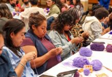 Tejer por la igualdad: con acción textil colectiva arranca la UAEMÉX actividades rumbo al 8M