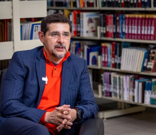 La educación y la detección oportuna, claves en la lucha contra el cáncer: Juan Manuel Medina Castro