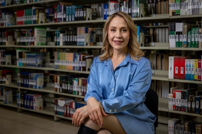 La Consejera Jurídica Universitaria, Evangelina Sales Sánchez, por el fomento a la legalidad