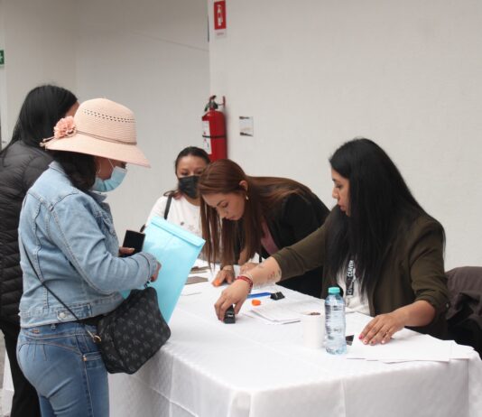 Entrega Gobierno del EdoMéx mil 450 becas a niñas, niños, adolescentes y jóvenes víctimas de delitos para que continúen sus estudios