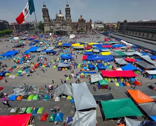 Pésima costumbre de la CNTE / Maullidos Urbanos