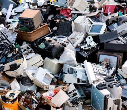 Maullidos Urbanos / Basura electrónica