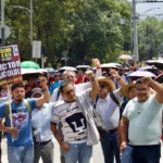 Alebrijes en Cuadratines Cambio de estrategia federal; ahora va contra el SNTE