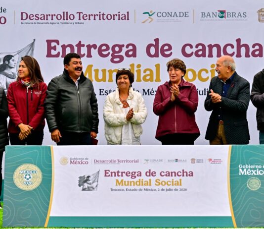 Continúa la entrega de canchas de fútbol del Mundial Social 2026 en el Estado de México