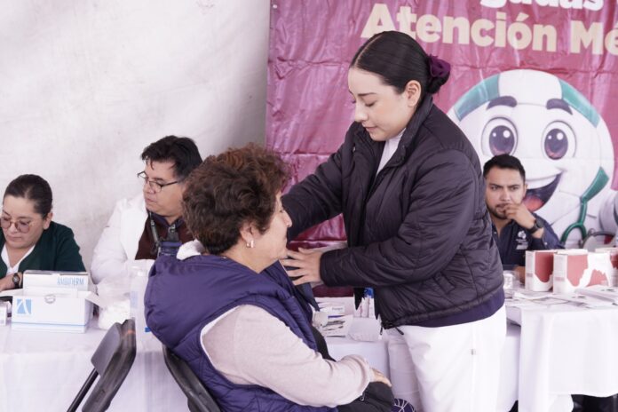 La Secretaría de Salud del Estado de México ha brindado 22 mil 718 atenciones gratuitas a usuarios de aeropuertos.