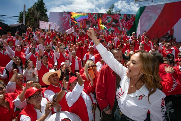 Cristina Ruiz Sandoval encabeza a un PRI mexiquens más vivo que nunca!