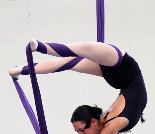 Danza aérea, una nueva alternativa para la activación física en la UAEMéx