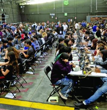 Exámenes en la UNAM / Alebrijes en Cuadratines