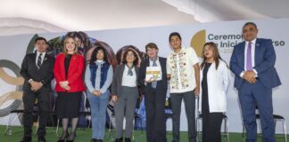 Rectora Paty Zarza entrega a la gobernadora Delfina Gómez la propuesta de Reforma a la Ley de la UAEMéx
