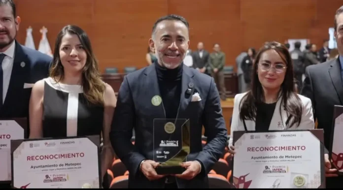 Metepec recibió seis diferentes premios a la Gestión Municipal 2025 por parte del IAPEM