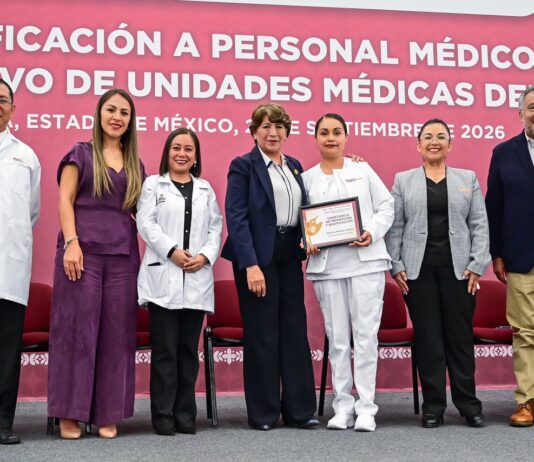 Entrega la Gobernadora 310 promociones y basificaciones a personal médico, paramédico y administrativo del ISSEMYM