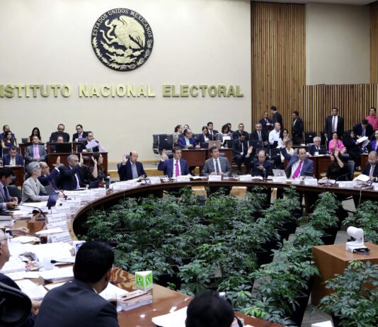 INEQUIDAD DEL INE HACIA LOS PARTIDOS POLÍTICOS / Maullidos Urbanos